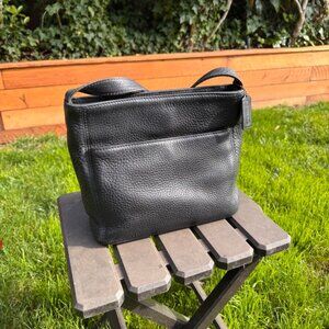 Auth Vintage Black Costa Rica Coach 4924 Sonoma Pocket Zip Pebbled Leather